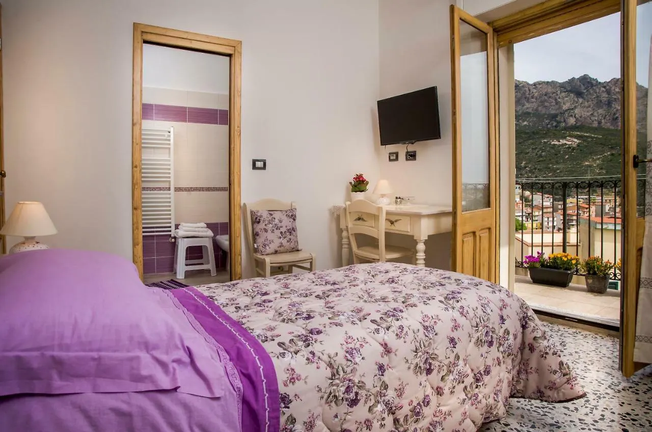 Bed & Breakfast B&B Aria Ona Villagrande Strisaili