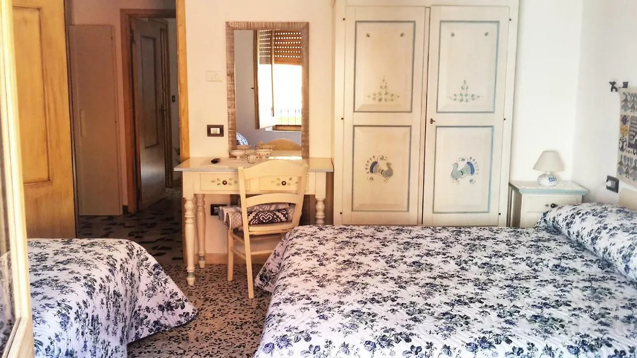 Bed & Breakfast B&B Aria Ona Villagrande Strisaili